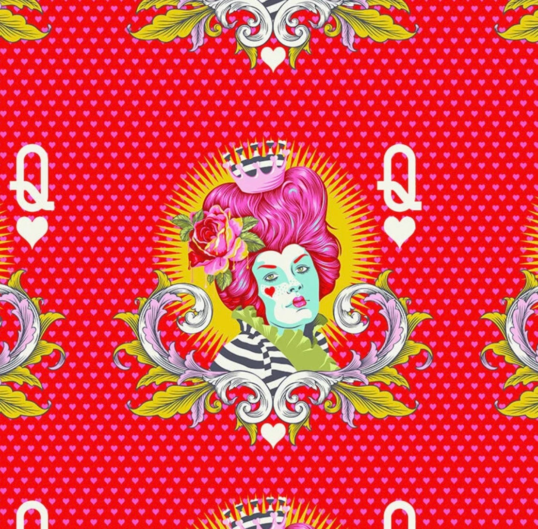 Curiouser & Curiouser The Red Queen Wonder